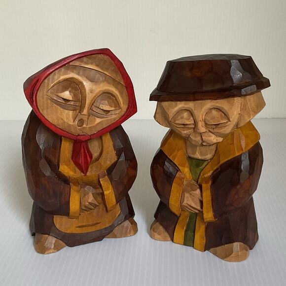 Jerzy Chodorowsky Hand-Carved Wooden FigurinesFolk Art Couple